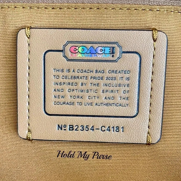 Coach Purse Signature Rainbow City Tote Bag NWT - Picture 10 of 13